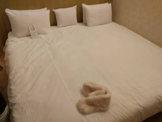オリエンタルホテル東京ベイのべビーズスイートのベッドが広い！